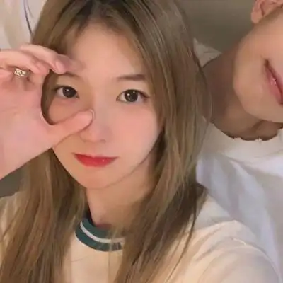 2022情侣头像图片双人甜美一对