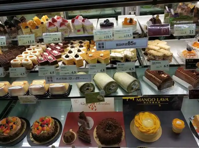 香港地铁站里的蛋糕房