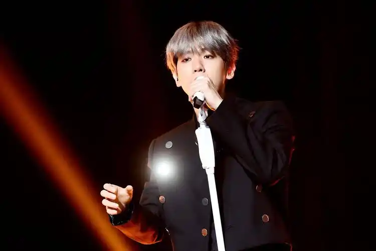 exo边伯贤3月末发行solo专辑_delight