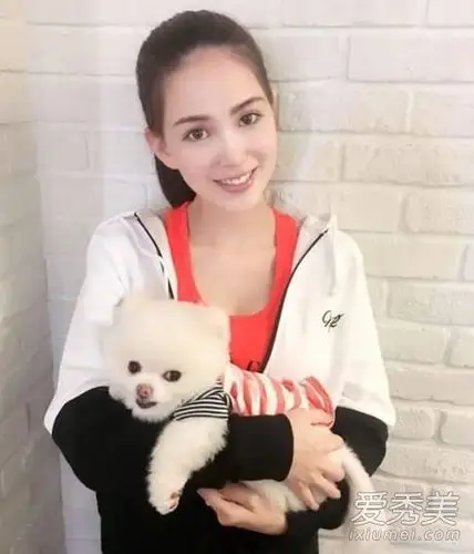 昆凌头发是什么颜色 昆凌头发颜色是天生的吗