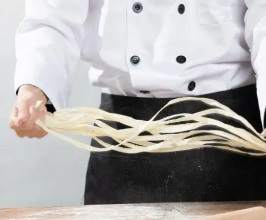 赴法国斯特拉斯堡兰州拉面师傅3名