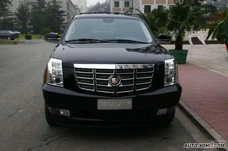 凯雷德图片大全_凯迪拉克凯雷德外观图库_搜狐汽车