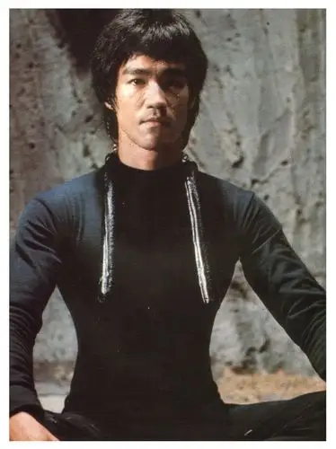 轻轻的她带走了我的心,真不知道是什么滋味了,好难过.