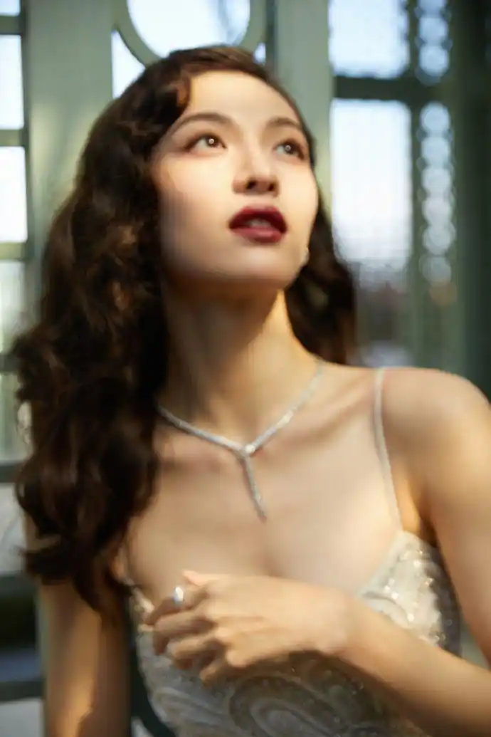 心疼哥哥!刘大锤曝李现钟楚曦谈过恋情,因买不起奢侈品而分手