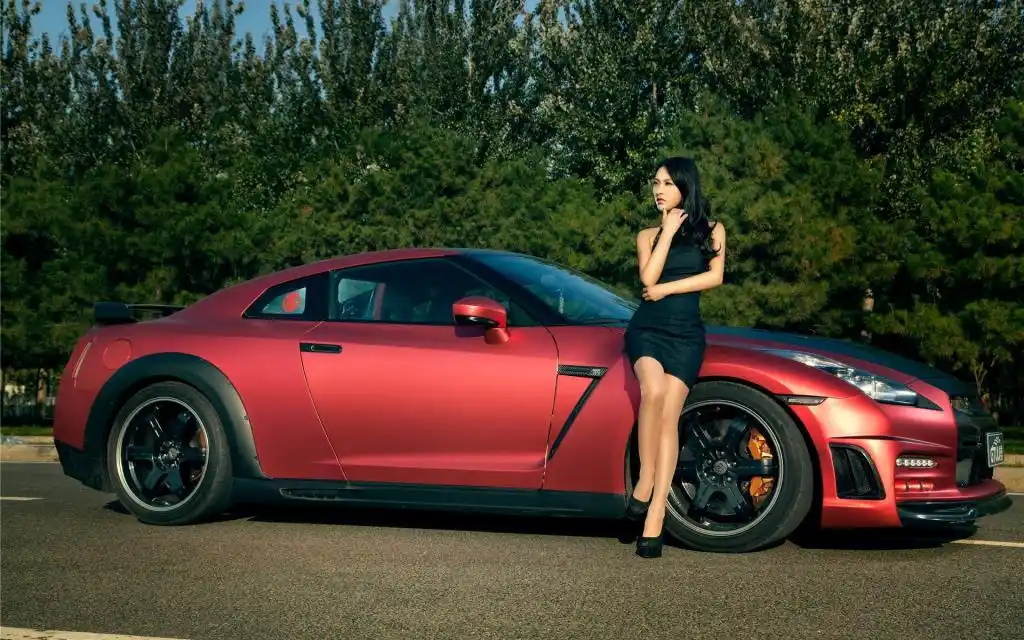 性感美女车模战神gt-r,高清图片,电脑桌面-壁纸族