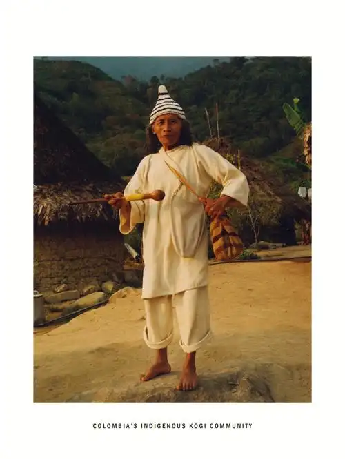 de gueltzl·摄影师theo de gueltzl花了很多时间在南美洲不同的土著