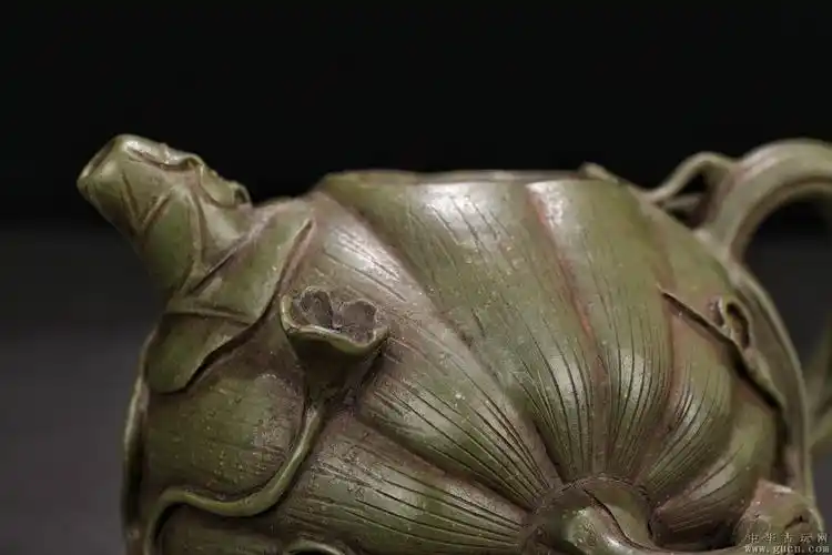 民国绿泥"一鸣惊人"紫砂壶