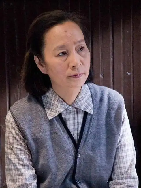 内地九位女老戏骨,"丑娘"已是80岁老太,关东老太因病去世!