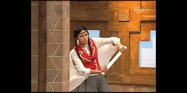 萌学园素材抱图关注