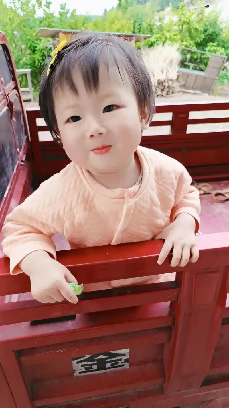 今天是我女儿一周岁生日,我祝我宝贝生日快乐,健康快乐成长!# - 抖音