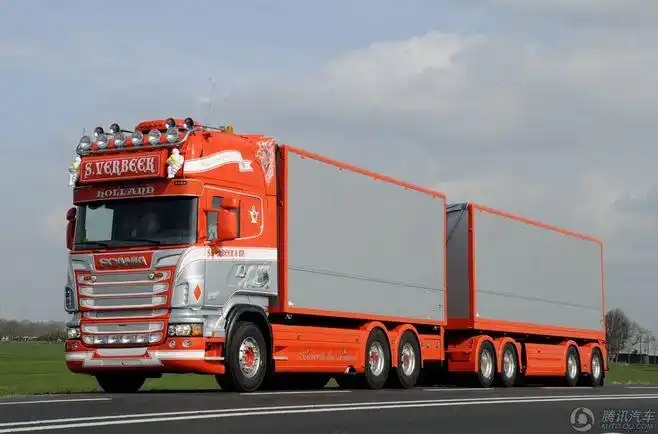 全球各地最牛超长卡车集锦