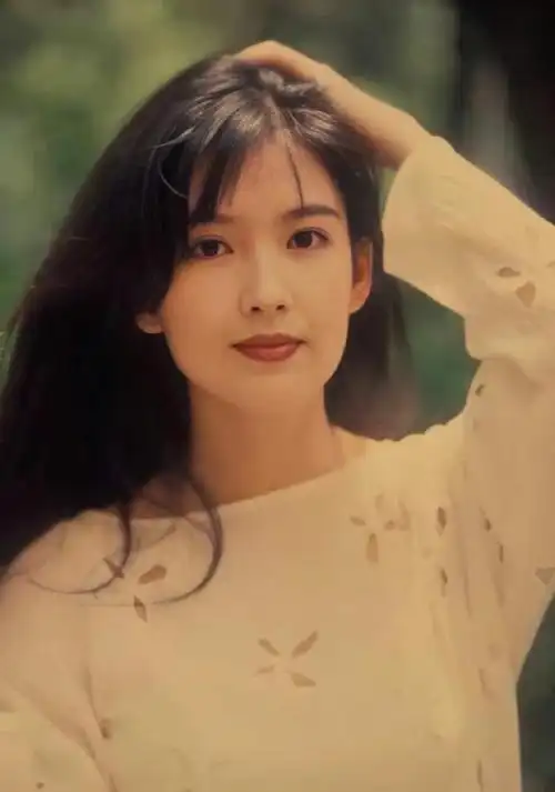 清纯的周慧敏 举报/反馈