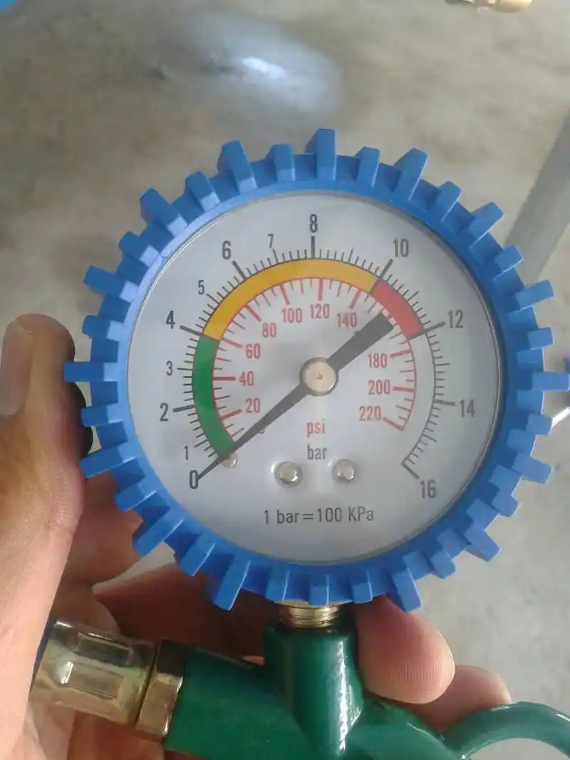 胎压2.5是多少psi