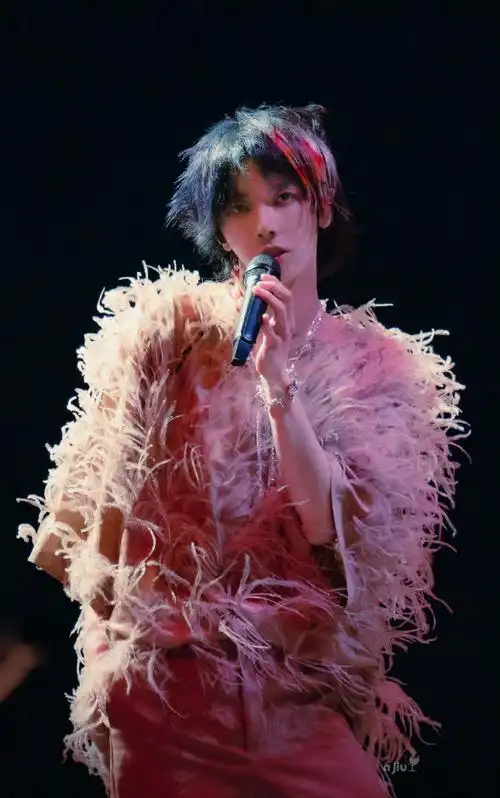 2023华晨宇火星演唱会##华晨宇美貌大赏##2023年华晨宇十佳造型