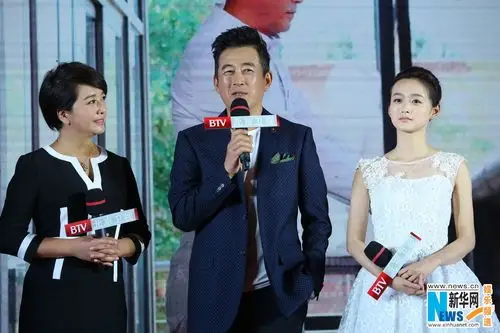 王志飞跪地求婚江珊 称要超越《过把瘾》