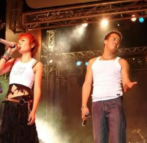 一代天后为情所困,新婚100天从好友家7楼一跃而下,成杨坤一生痛|陈琳