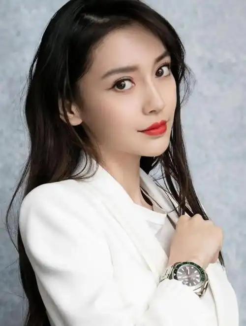 杨颖女星时尚写真:优雅高贵,唯美靓丽!_高清图集_新浪网