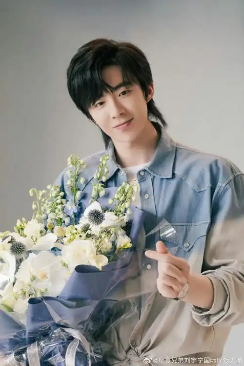 #凝聚v力量##摩登兄弟 传递正能量#