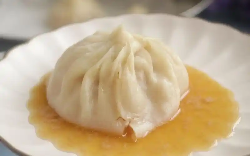 自制【灌汤小笼包】皮薄馅大,汤汁丰富,听说有人不爱喝这个汤?