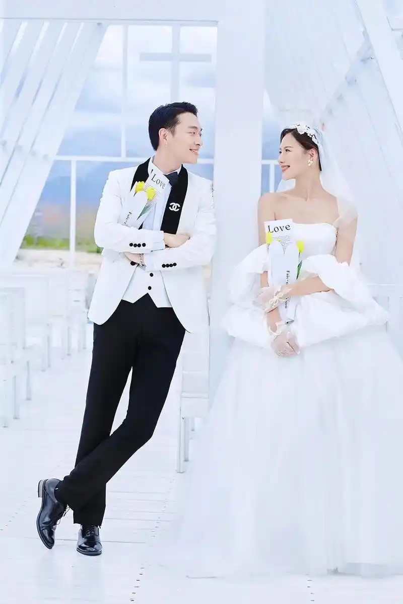 多风格多元素多主题的一站式婚纱摄影基地.