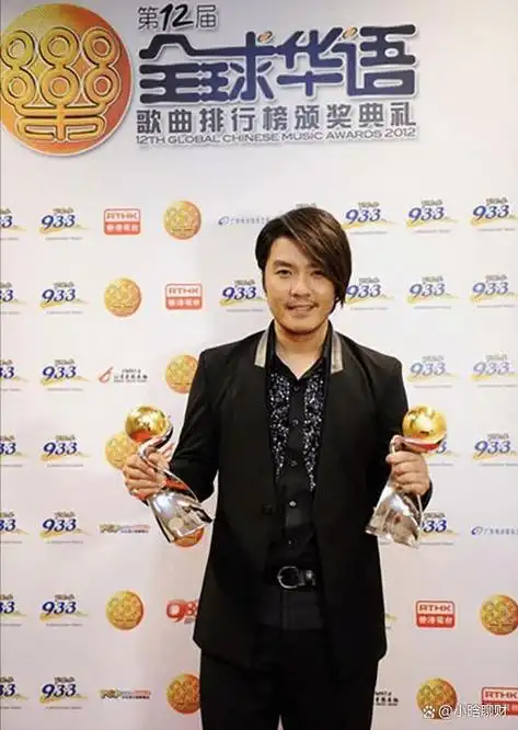 2003年,由大陆演员陆毅和台湾女星林心如联合主演的电视剧《男才女貌