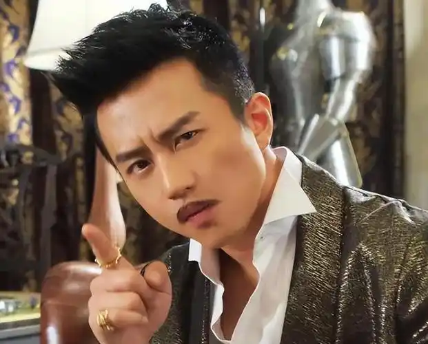 邓超经过又四年的探索,在2019年推出了《银河补习班》这部作品.