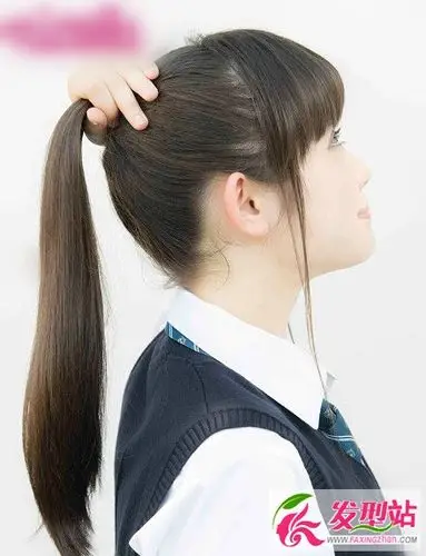 四款最新小学女生发型扎法时尚日系风充满青春朝气
