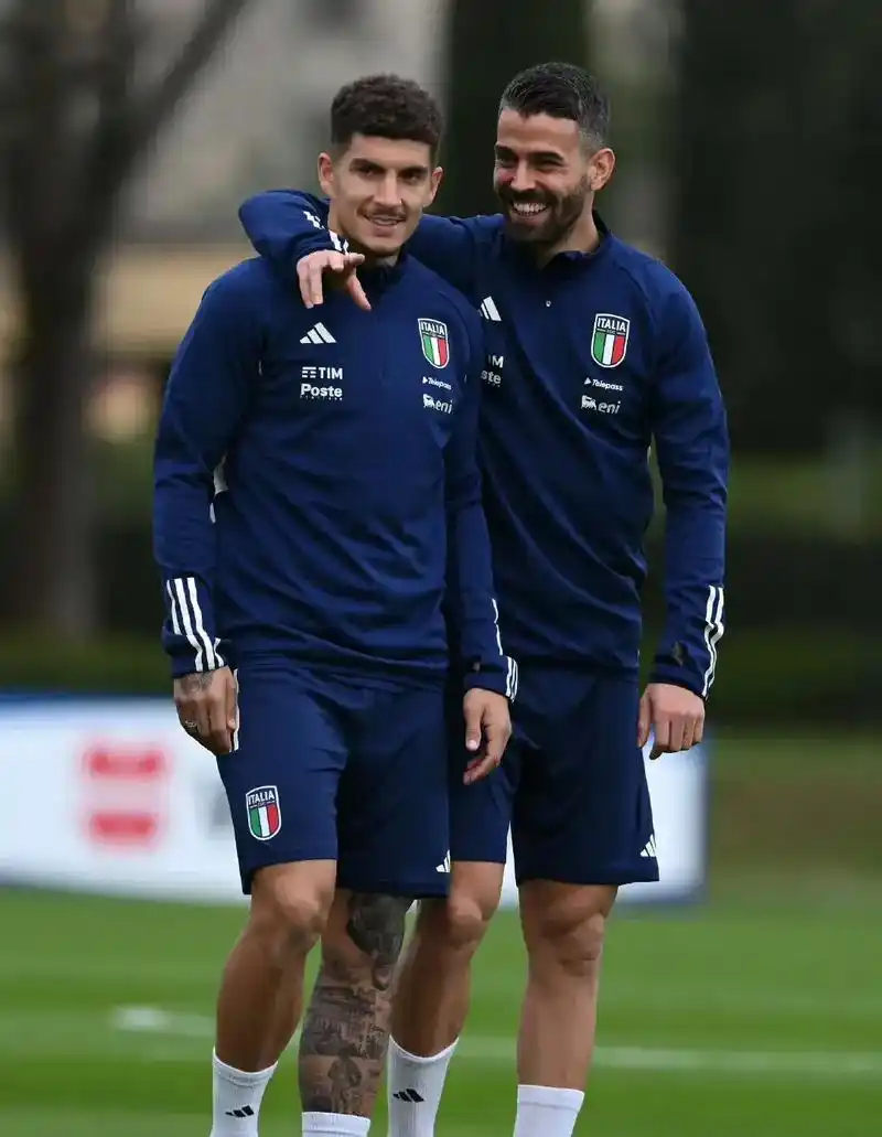 意大利vs英格兰,天空是蓝色的!#足球前瞻第一人#足球预测  - 抖音