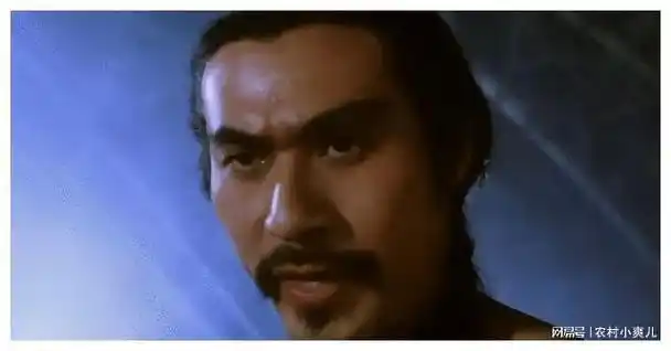 徐锦江思索了一个晚上,答应此剧的导演,出演三级片中的权老实.