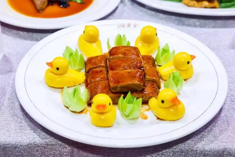 全聚德以160道经典佳肴,庆祝160周年的到来_菜品_食材_创新