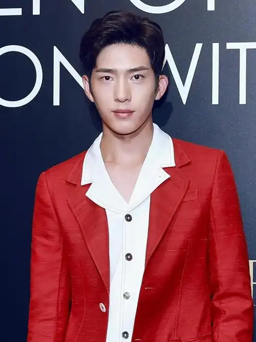 井柏然 boran jing的图片