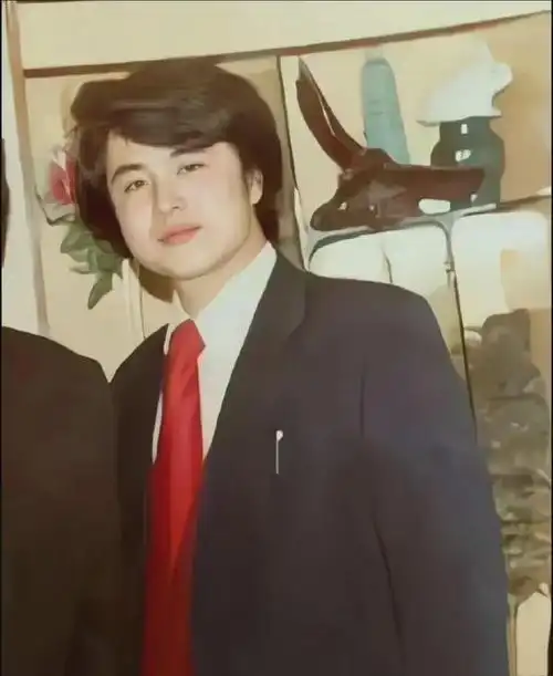 1984年26岁徐少华的照片后来导演杨洁相中饰演唐僧一角