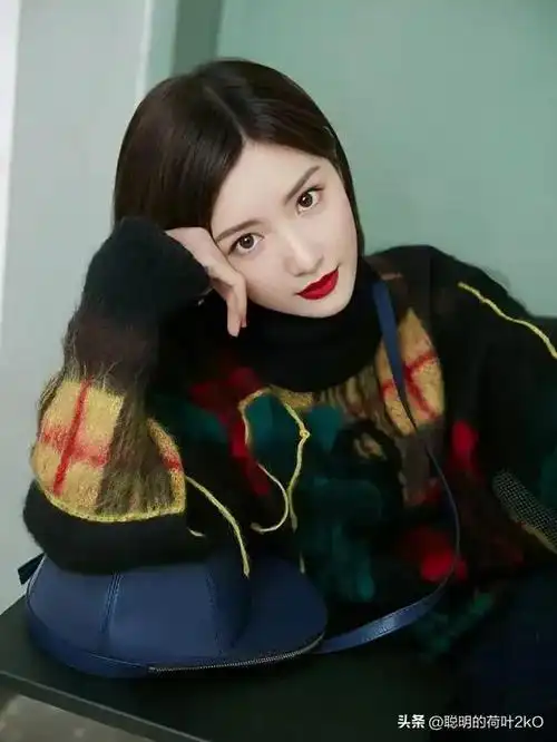 气质女神毛晓彤_网易订阅