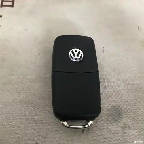 手把手教你更换大众汽车钥匙