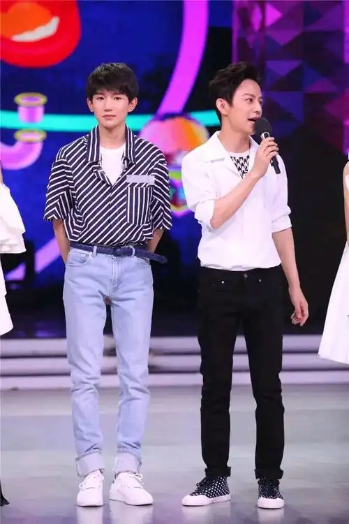 生图大揭秘!男明星真实面貌丑的千奇百怪,太幻灭了!