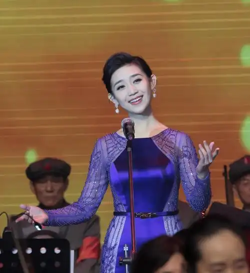 刘洺君_歌手_作品_个人资料_简历_经历_留言 - 酷乐米