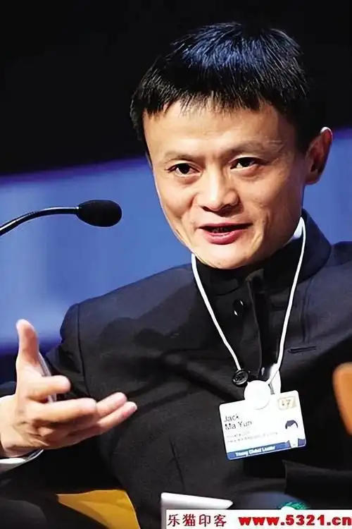 看看马云的儿子马元坤再看看女儿马雪网友这基因太强大了吧