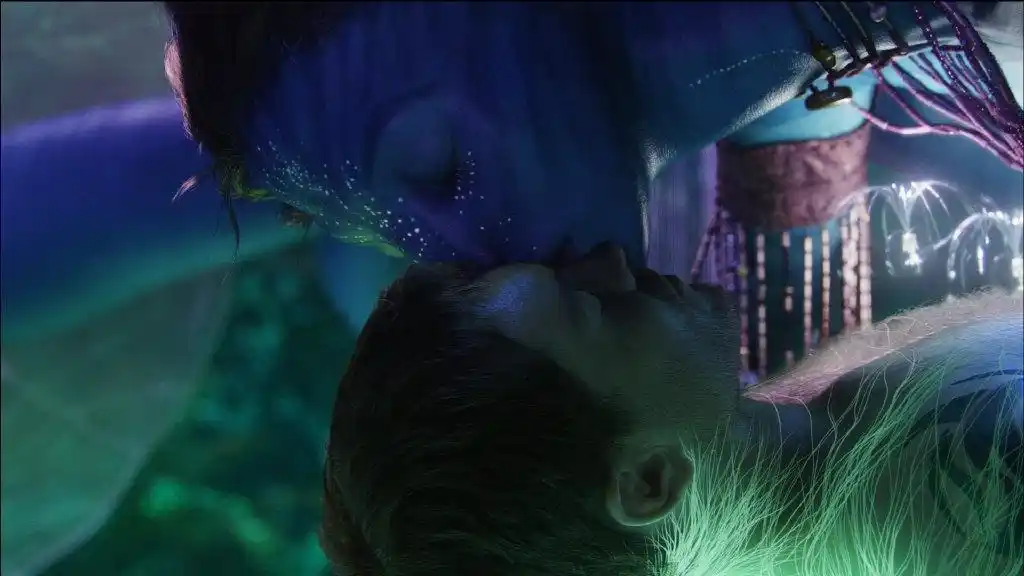 阿凡达重映票房破亿女主亲吻男主画面剧照首次曝光