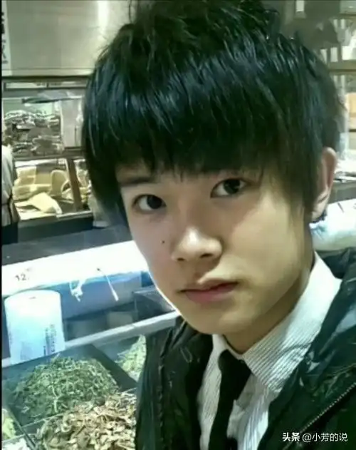 任嘉伦结婚了吗任嘉伦为什么在大火的时候官宣结婚