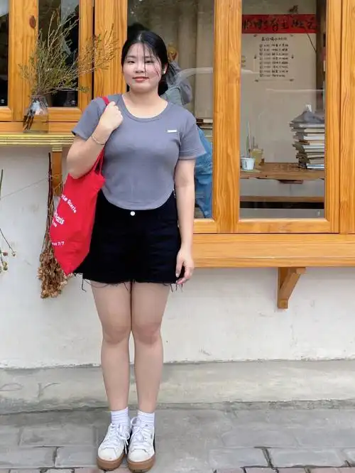 160.135斤/大码mm的辣妹穿搭/显瘦短裤05
