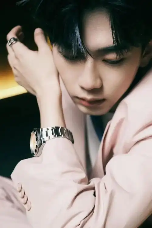 直播一哥,唐嫣白玉兰,王一博,朱一龙,虞书欣费启鸣