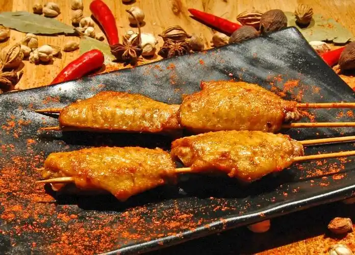 烧烤鸡翅图片