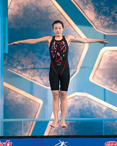 跳水节目真有这么夯不如来看明星穿泳装