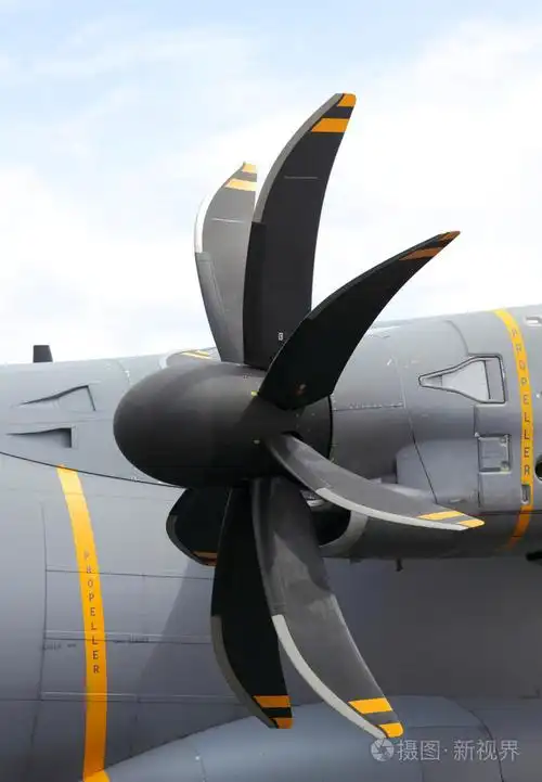现代涡轮螺旋桨飞机引擎