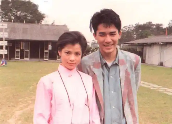 翁美玲:曾是全民女神,汤镇业是她前男友,可惜36年前香消玉殒了