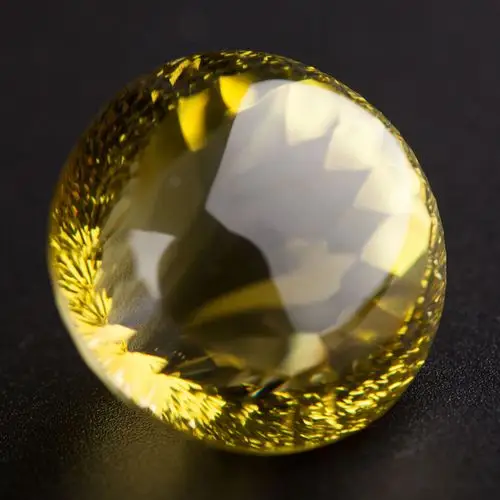 65.79克拉 奢华高贵天然宝石级黄水晶刻面戒面 火彩全满 收藏精品