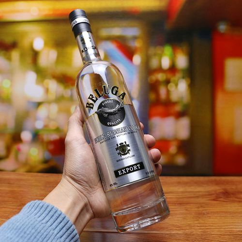 进口俄罗斯伏特加belugavodka白鲸500ml配制鸡尾酒白酒吧伏特加