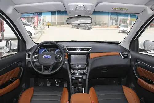 正文 内饰评分对比 开瑞k60 幻速s5 4.47分 内饰评分 4.40分