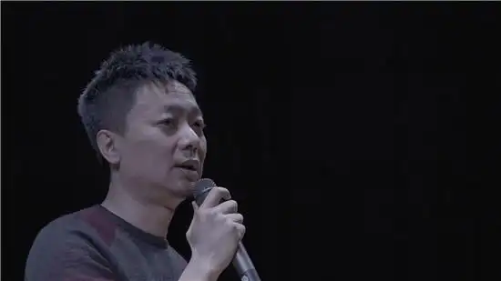 新乐府创始人陈伟伦