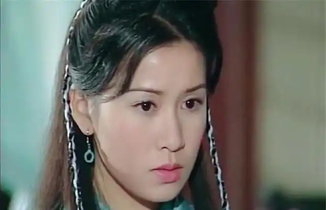 佘诗曼六大经典古装扮相宛如人间仙子最美不是周芷若